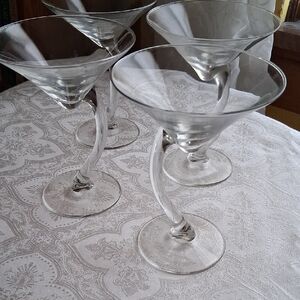 Set of four (4) Libbey "Swerve" martini cocktail glasses